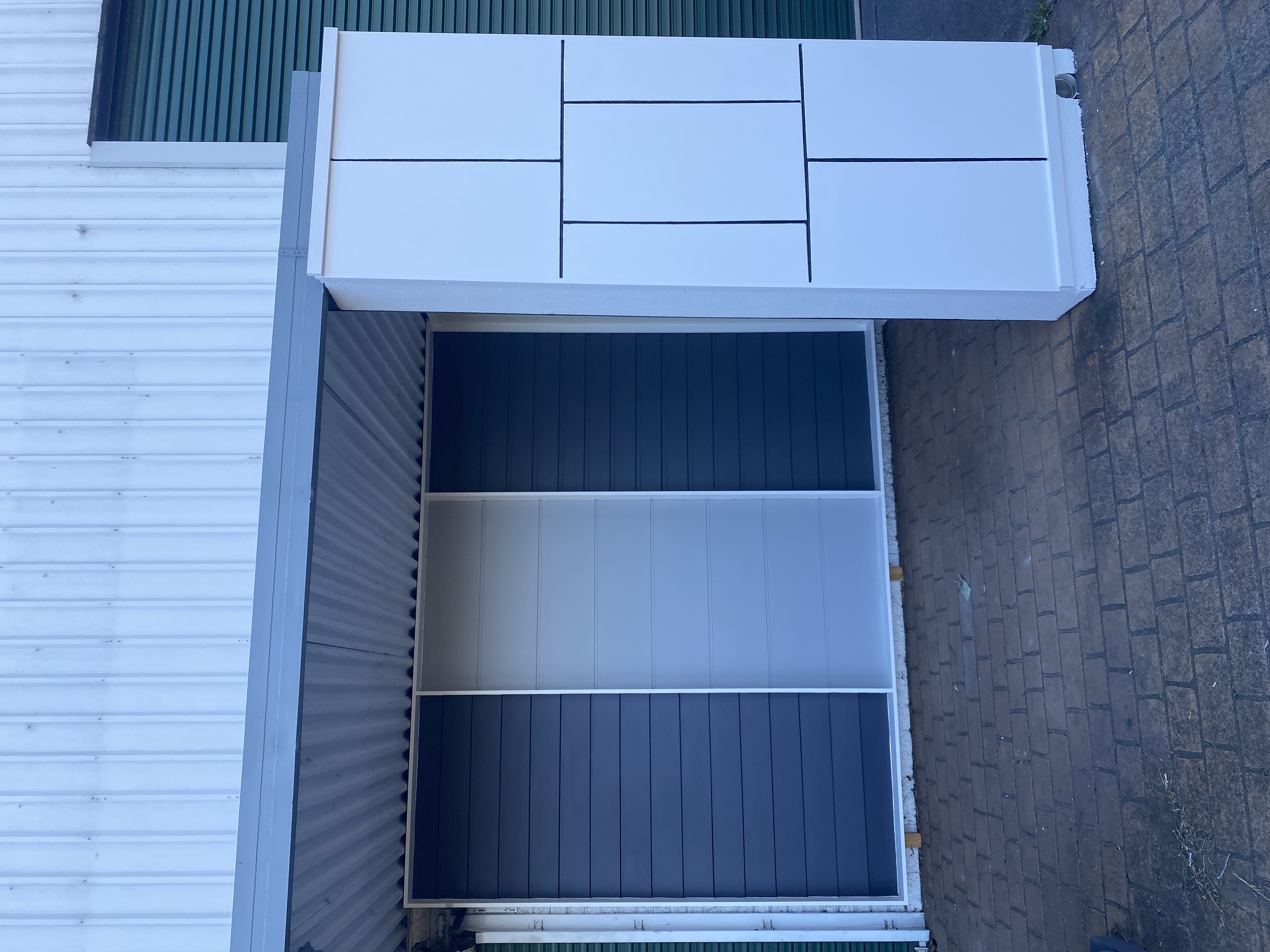 Front Facade Shop Liverpool — photo 1