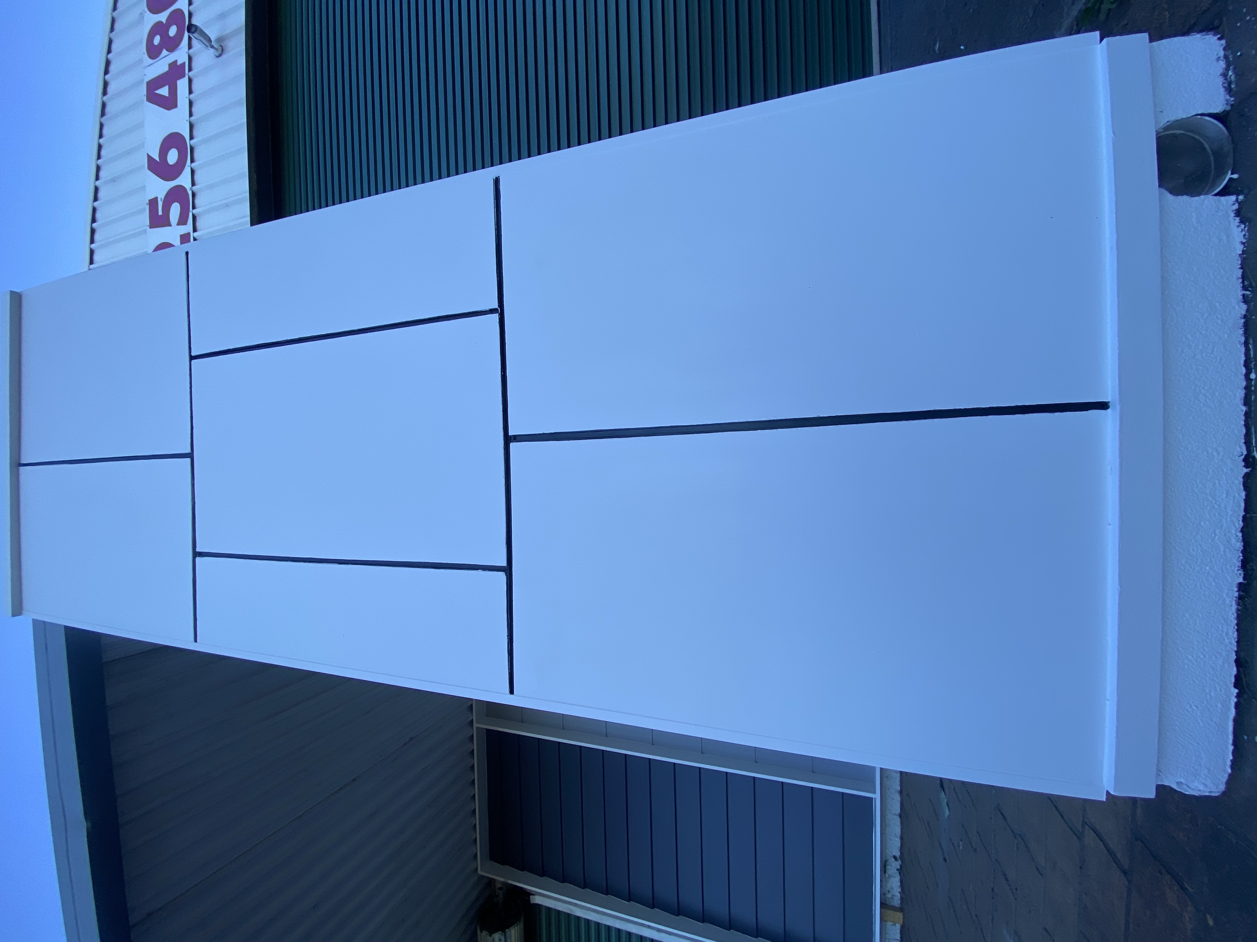 Front Facade Shop Liverpool — photo 3