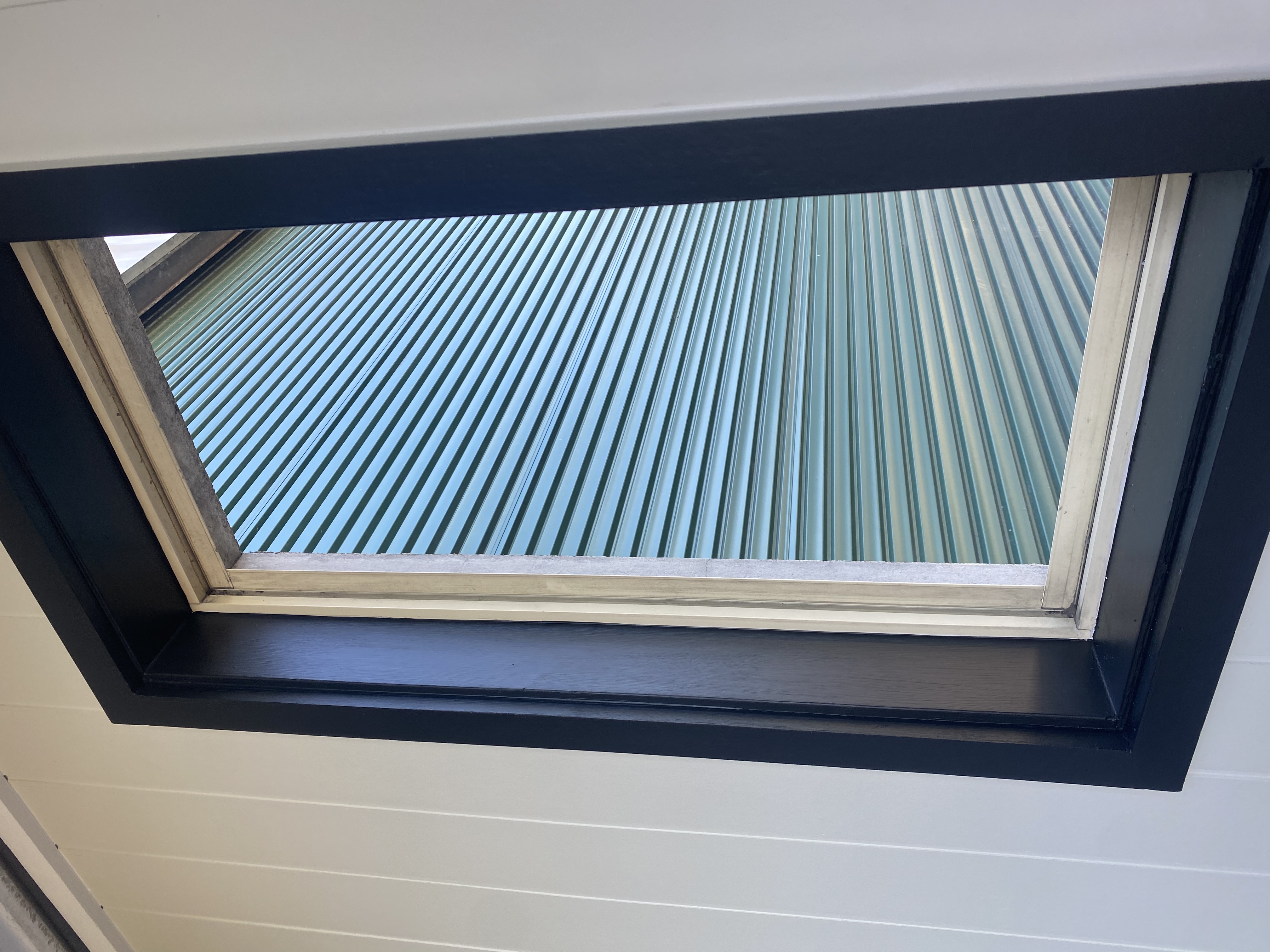 Front Facade Shop Liverpool — photo 4