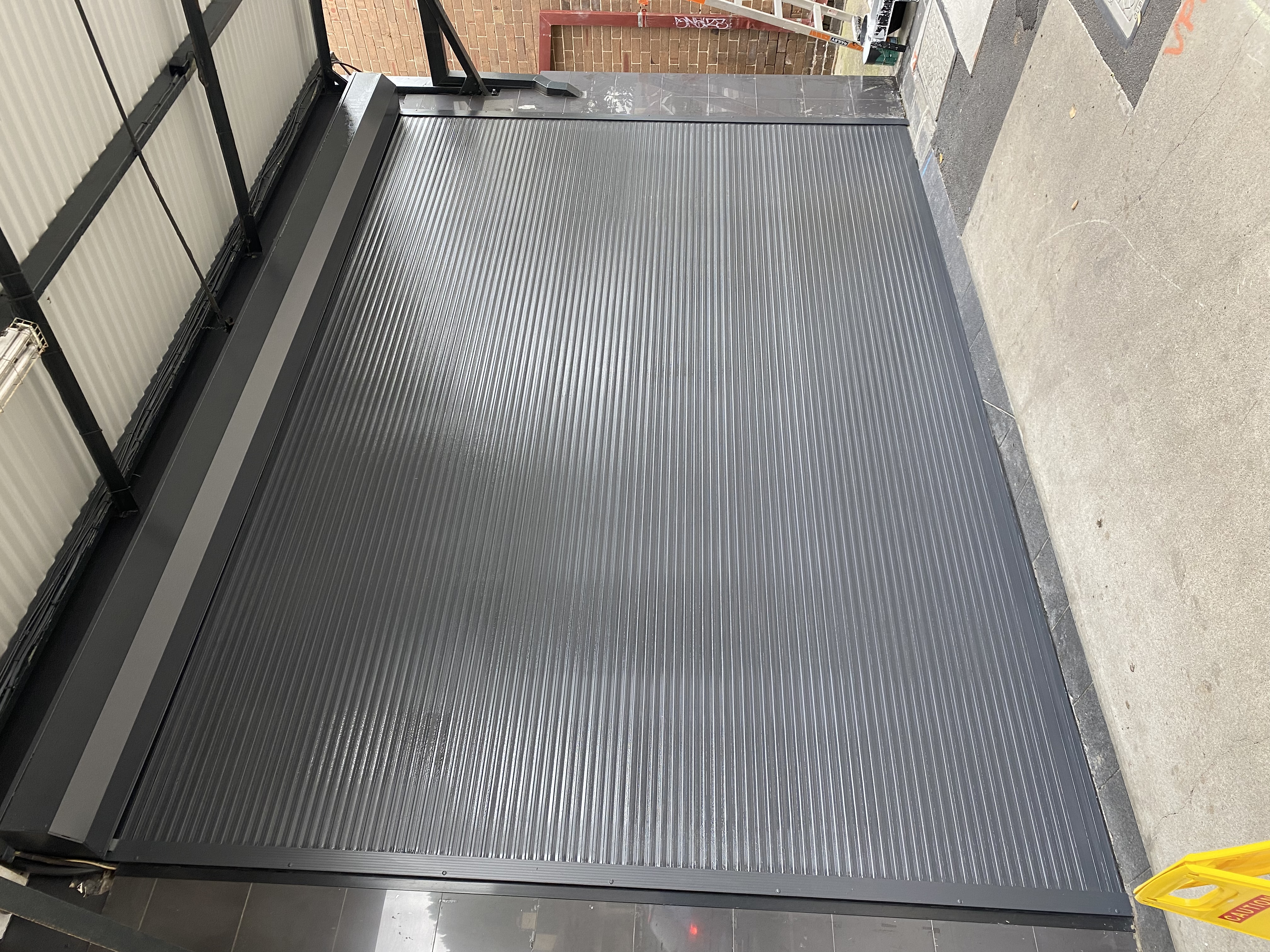 Roller Door — photo 6
