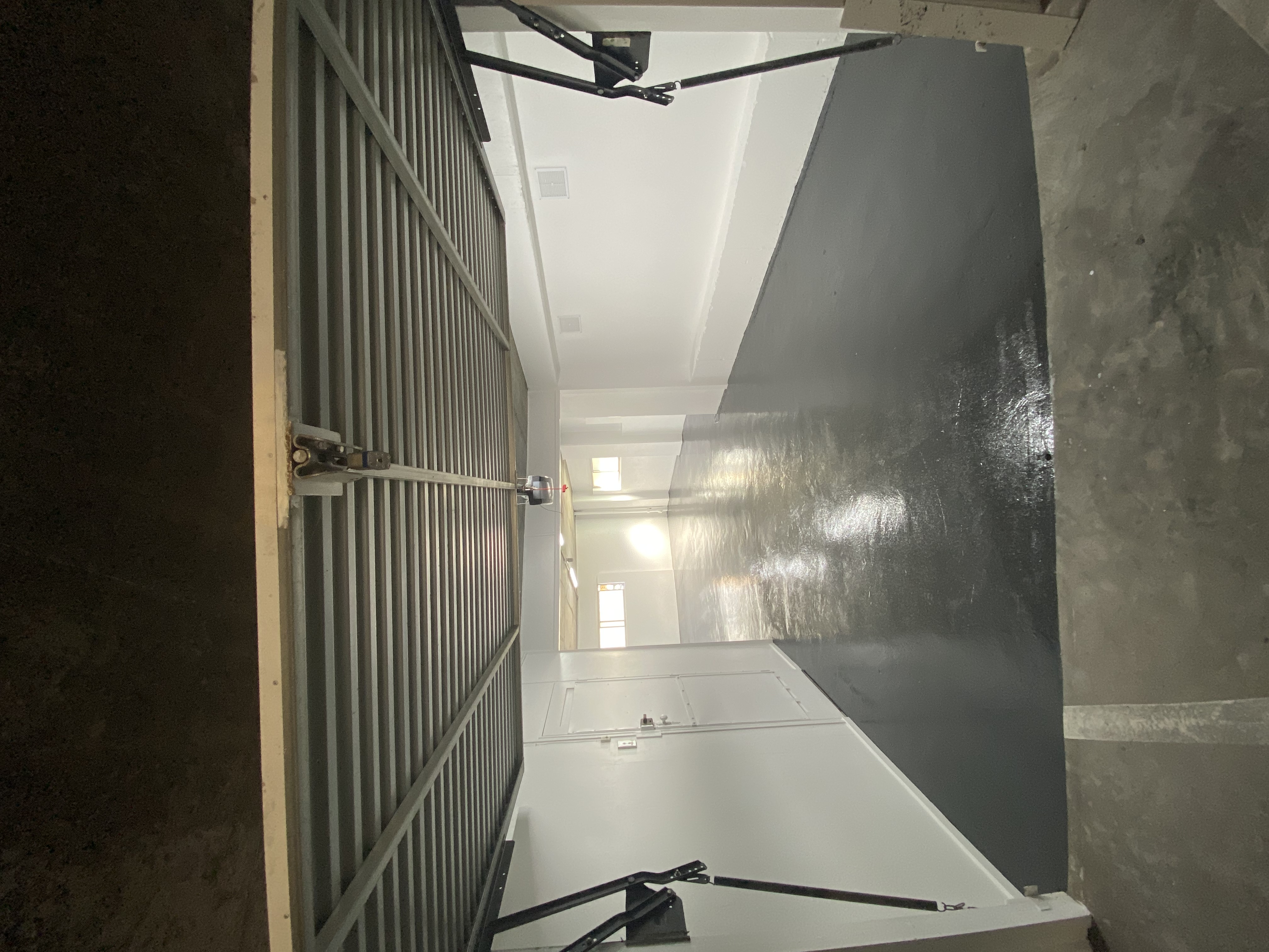 Epoxy Garage Gym Leura — photo 3