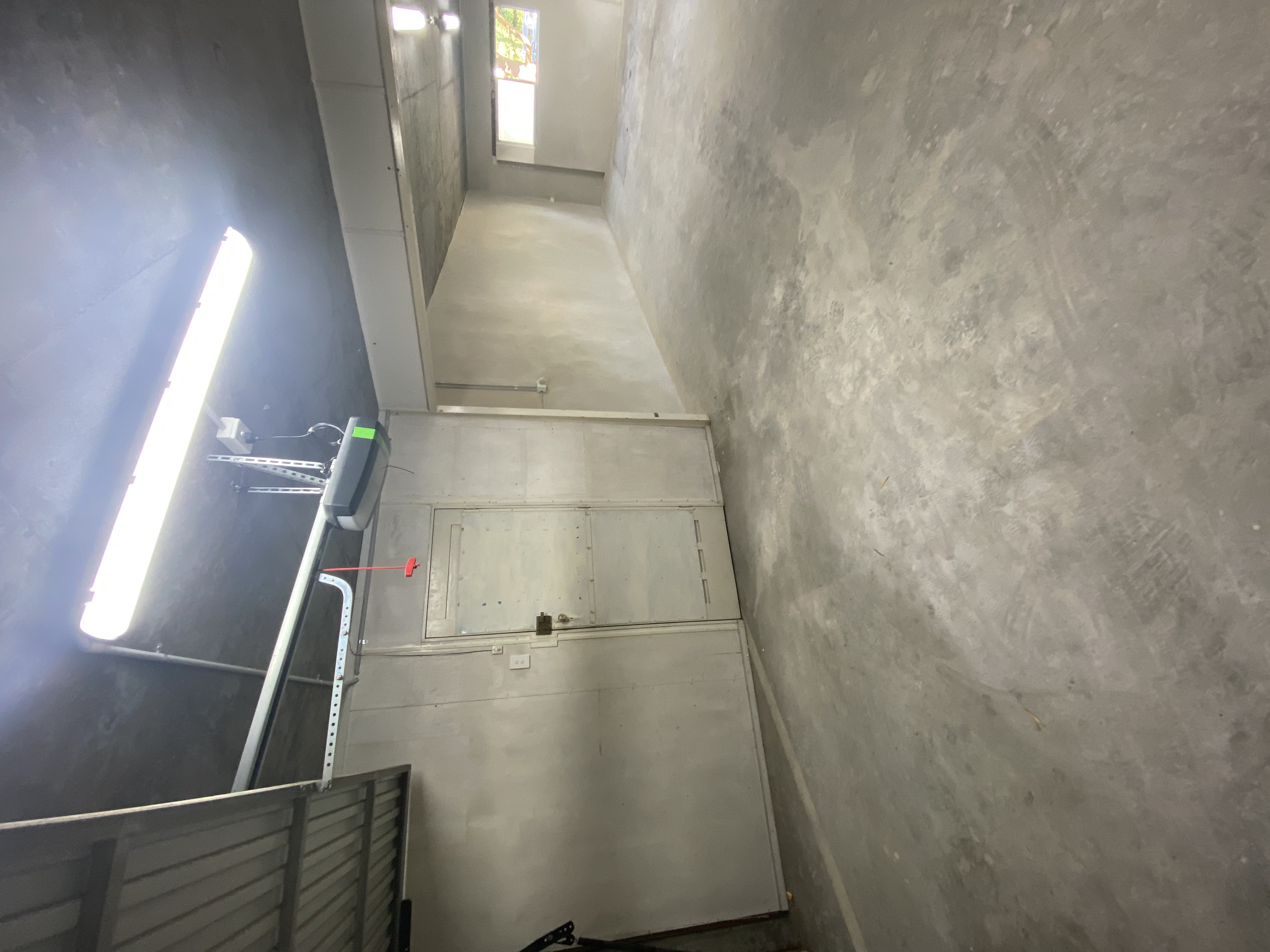 Epoxy Garage Gym Leura — photo 10