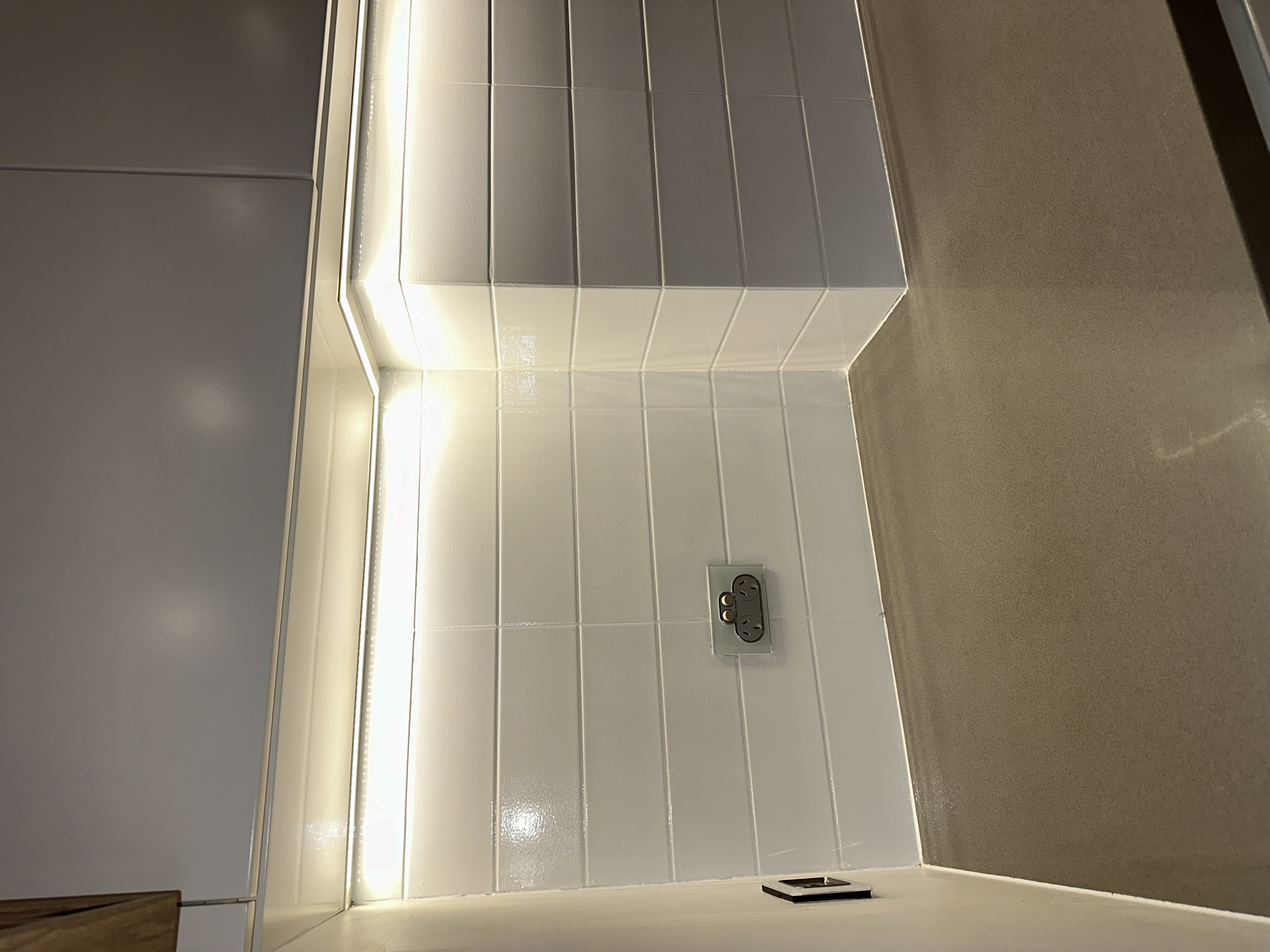 Tiles & Benchtop  Bathurst — photo 2